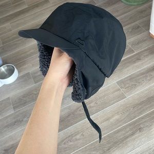 mountain equipment citadel hat